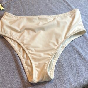 Shade & Shore Cream Bikini Swimwear